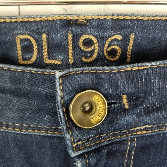 DL1961 | Cindy slim boot cut dark wash jeans - Picture 4 of 12
